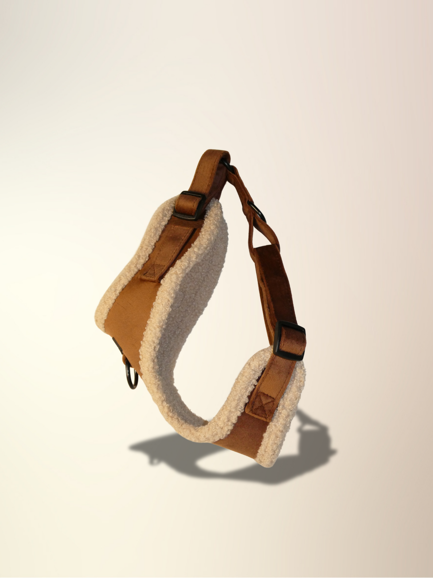 The Velvet Bear Harness & Leash